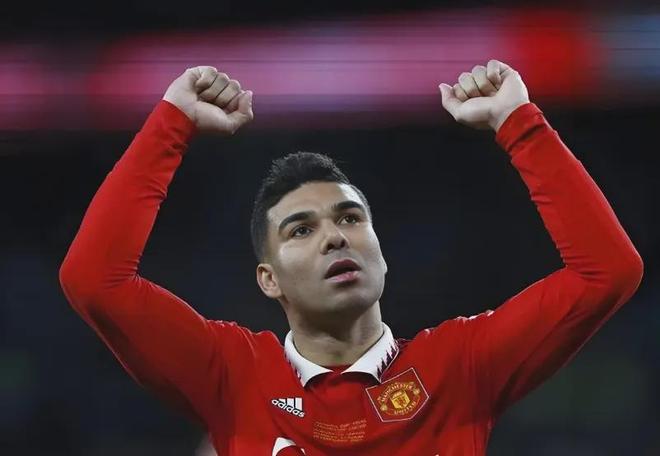 卡塞米罗转会国米：曼联薪资改革下的老将抉择