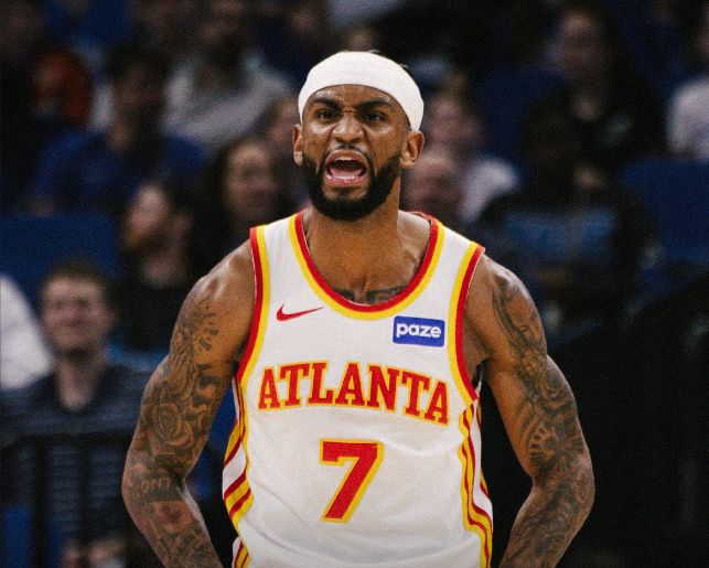 老鹰141-107横扫篮网 杰伦达成历史里程碑