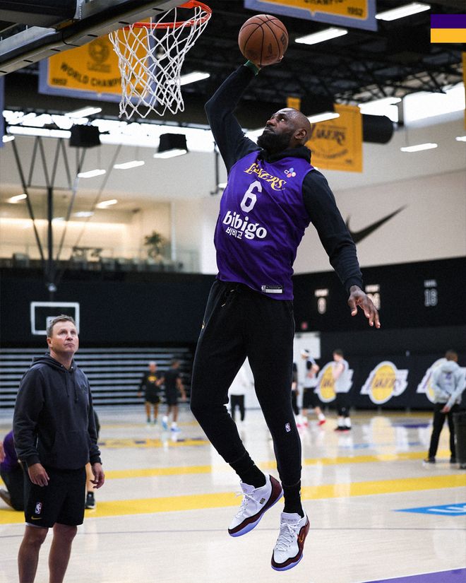 湖人备战季后赛伤病未定 雷迪克强调战术调整