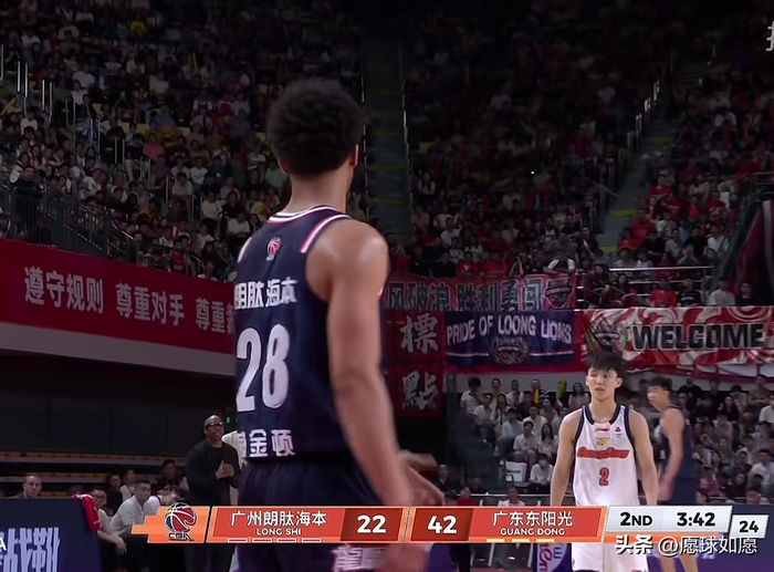广东男篮G2客场逆转广州总比分扳平11 胡明轩萨林